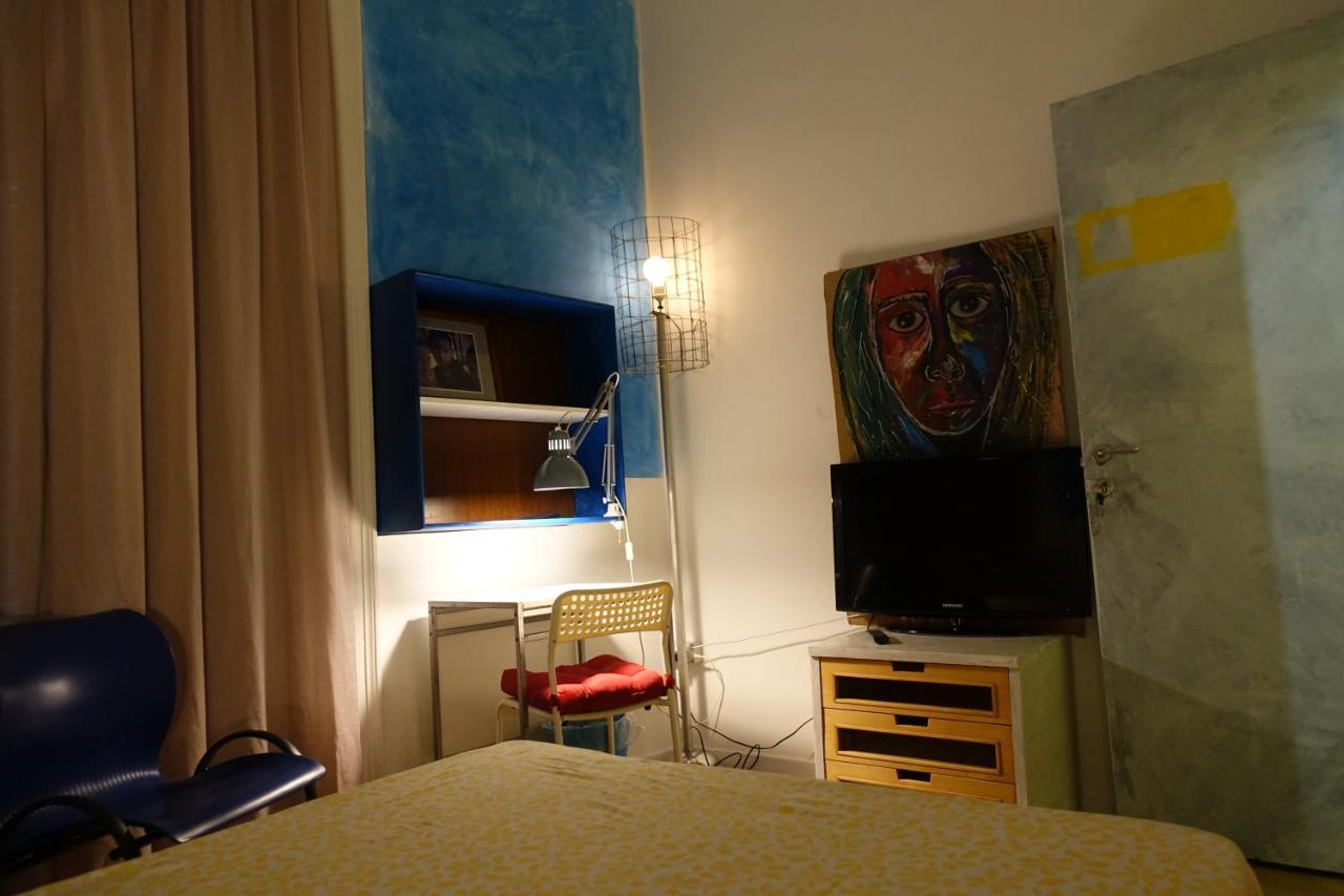 Akasa Di Flock Bed & Breakfast Наполи Екстериор снимка