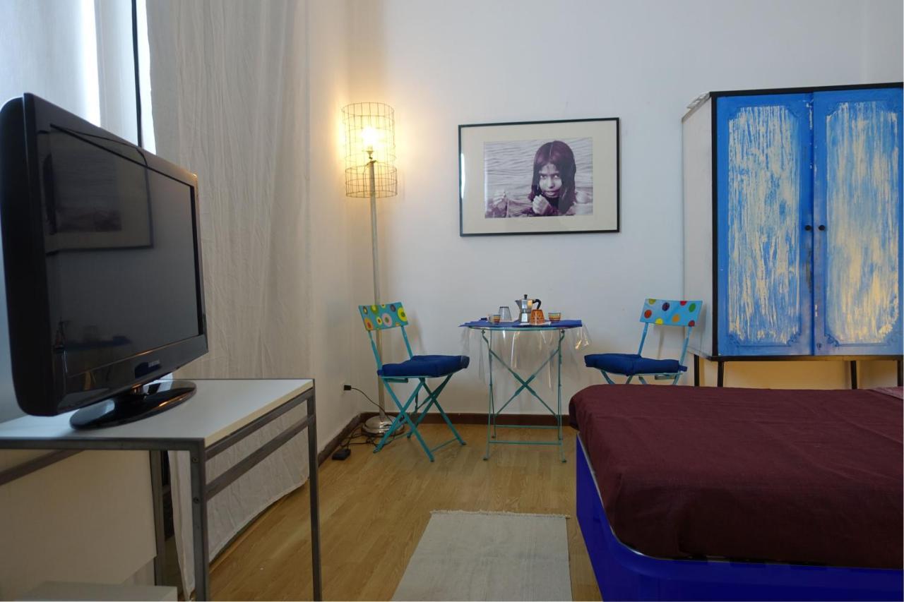 Akasa Di Flock Bed & Breakfast Наполи Екстериор снимка